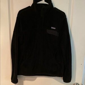 Patagonia women’s pullover